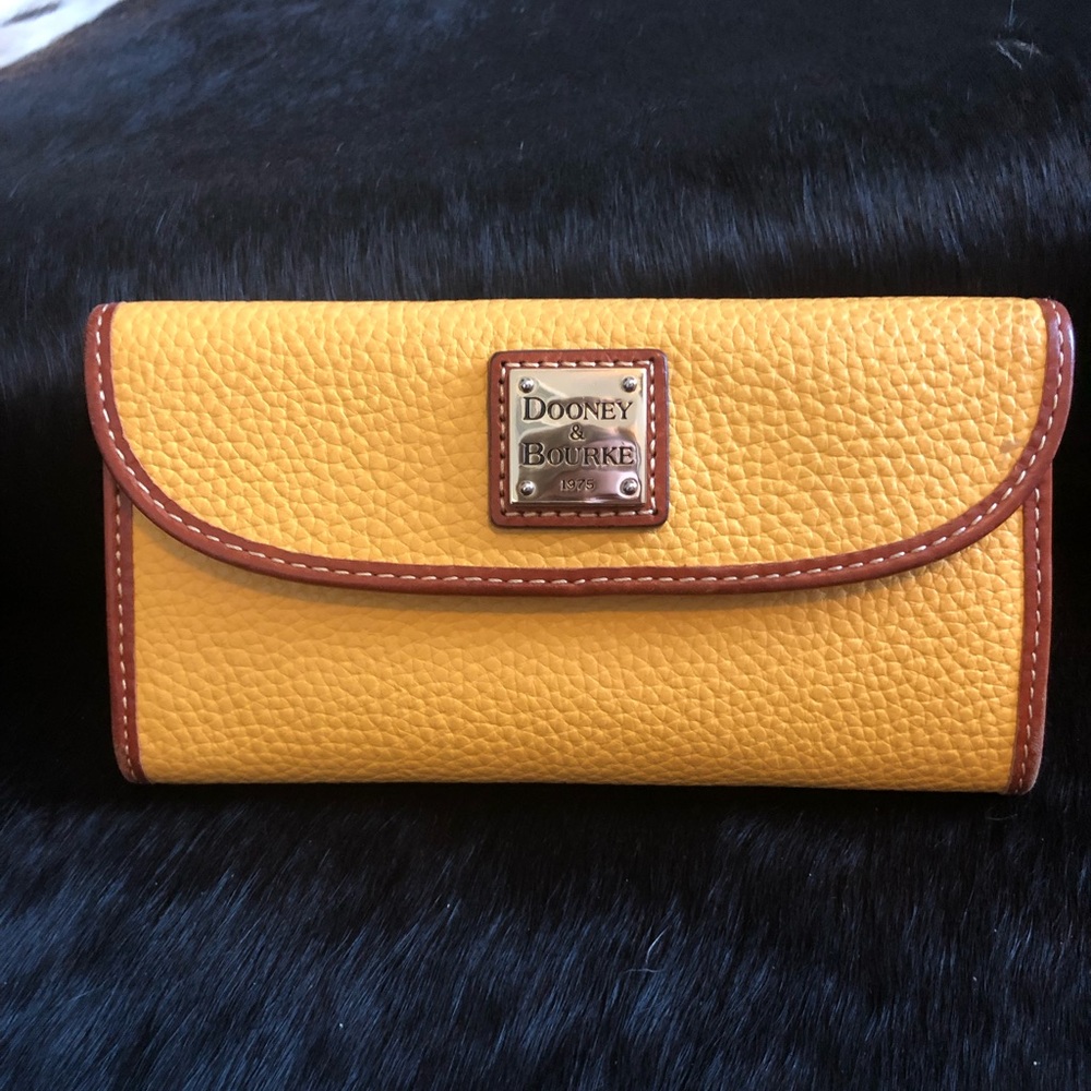 Dooney and Bourke Wallet